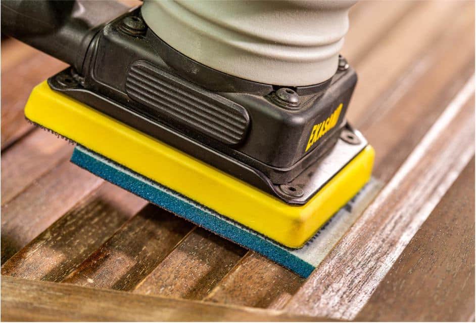 Product Demo Using Ekasilk Plus to Sand Intricate Profiles & Tight